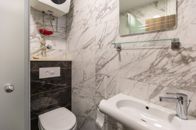 Apartman 2 Deluxe Room, Villa Mare - Ekskluzivni smje&scaron;taj s bazenom i pogledom na more u Komarni, Dalmacija Komarna