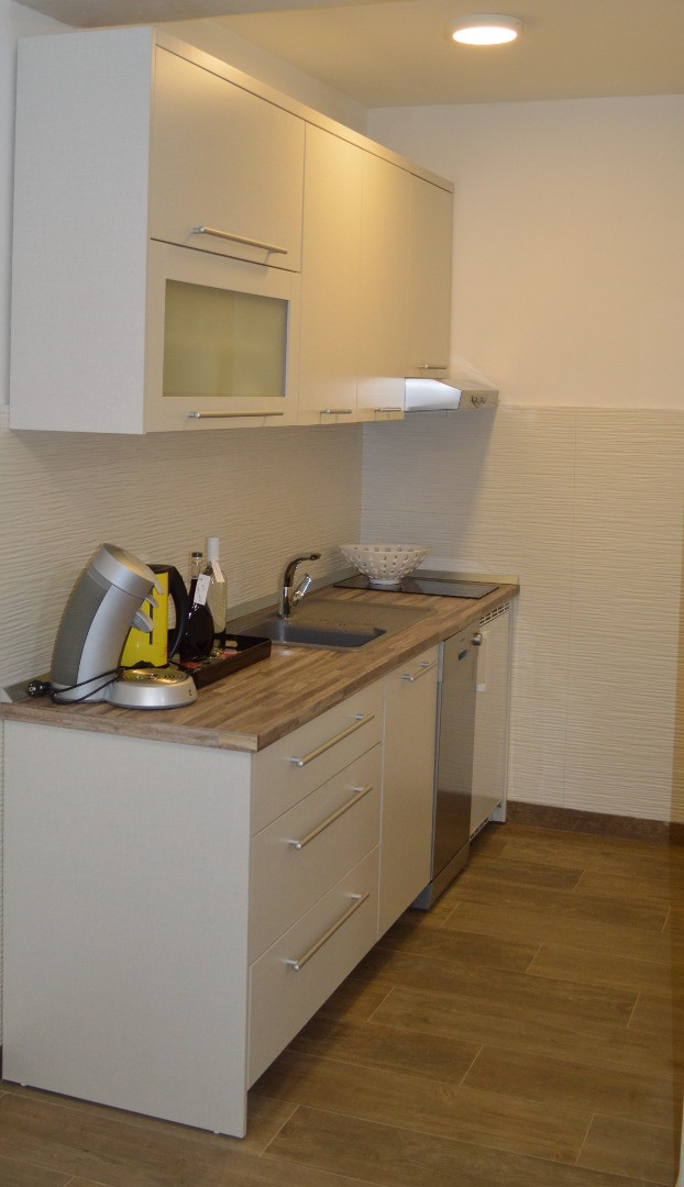 Apartman 3 Studio, Villa Mare - Ekskluzivni smje&scaron;taj s bazenom i pogledom na more u Komarni, Dalmacija Komarna