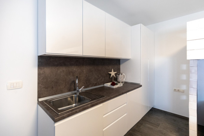 Apartman 2 Deluxe Room, Villa Mare - Ekskluzivni smje&scaron;taj s bazenom i pogledom na more u Komarni, Dalmacija Komarna