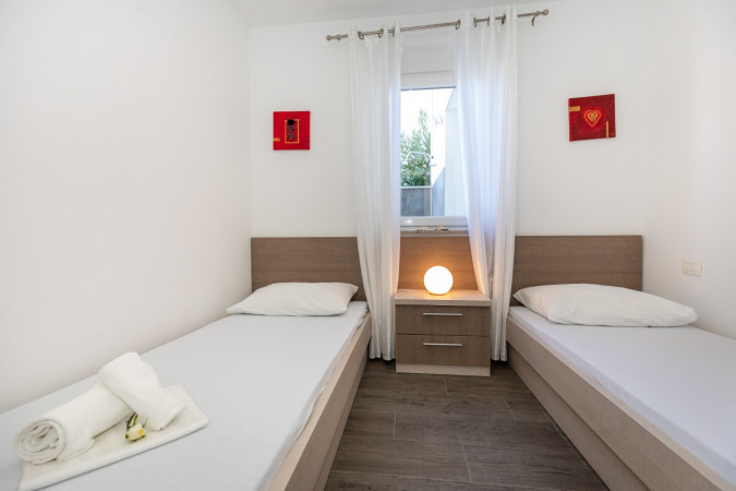 Apartman 1 Diva, Villa Mare - Ekskluzivni smje&scaron;taj s bazenom i pogledom na more u Komarni, Dalmacija Komarna