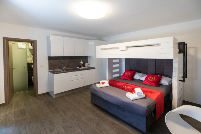 Apartman 2 Deluxe Room, Villa Mare - Ekskluzivni smje&scaron;taj s bazenom i pogledom na more u Komarni, Dalmacija Komarna