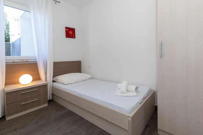Apartman 1 Diva, Villa Mare - Ekskluzivni smje&scaron;taj s bazenom i pogledom na more u Komarni, Dalmacija Komarna