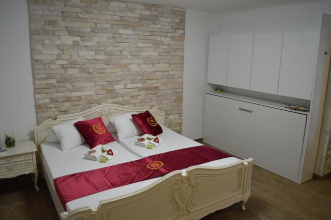 Apartman 3 Studio, Villa Mare - Ekskluzivni smje&scaron;taj s bazenom i pogledom na more u Komarni, Dalmacija Komarna